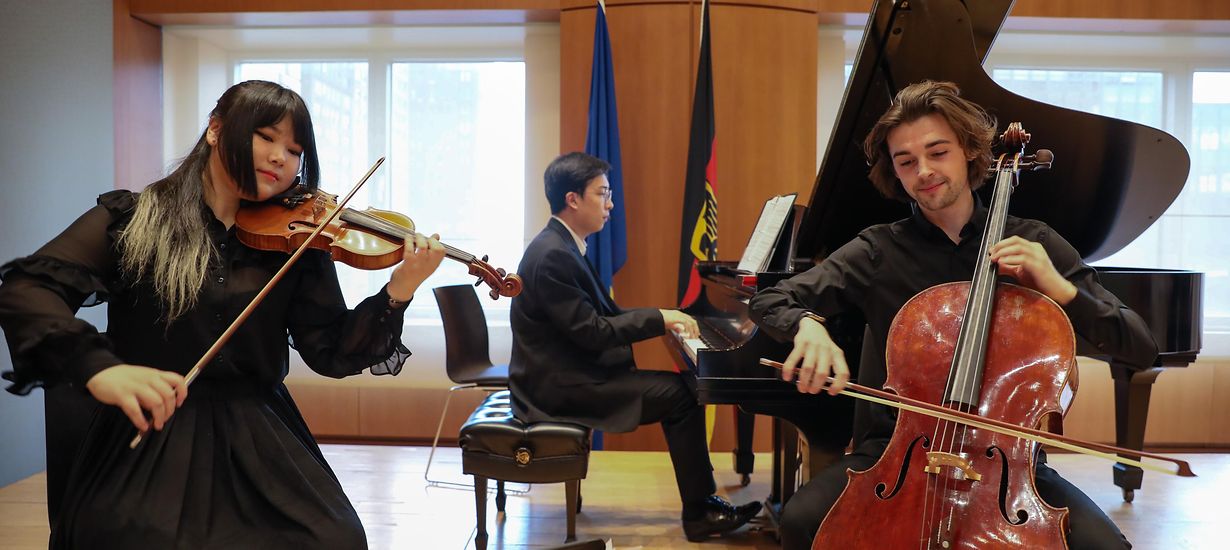 Mannes Students Perform Works by Hindemuth and His American Students, at the German House