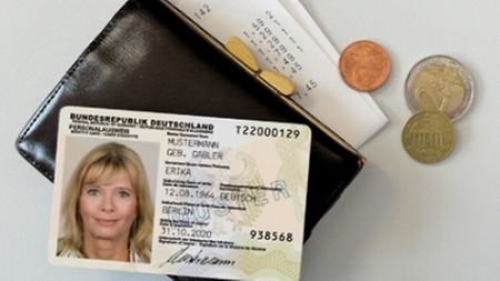 Important Information on the new electronic German ID Card - Federal  Foreign Office
